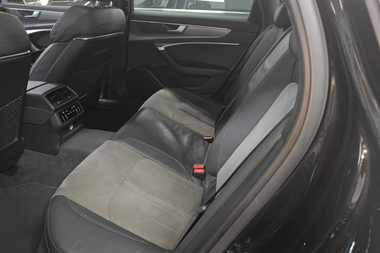 Used Audi A6L New Energy 2020 55 TFSI e quattro Left Rear Seat