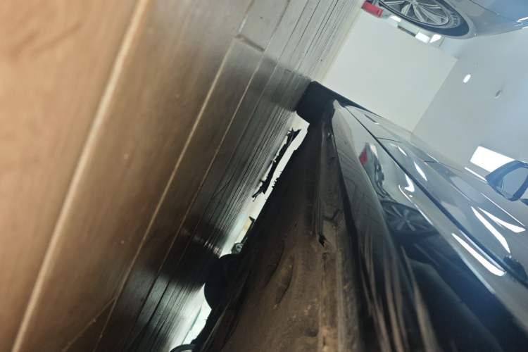Used Audi A6L New Energy 2020 55 TFSI e quattro Left Side Sill