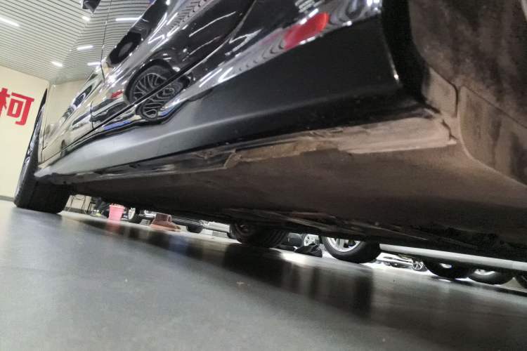 Used Audi A6L New Energy 2020 55 TFSI e quattro Left Side Sill
