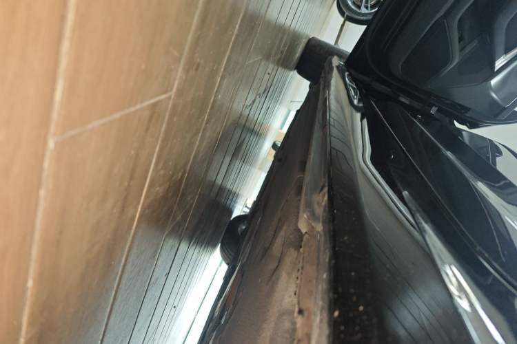 Used Audi A6L New Energy 2020 55 TFSI e quattro Left Side Sill