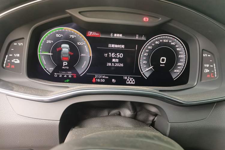 Used Audi A6L New Energy 2020 55 TFSI e quattro Odometer Close Up