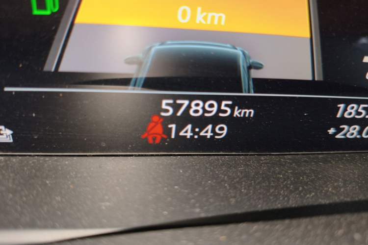 Used Audi A6L New Energy 2020 55 TFSI e quattro Odometer Close Up