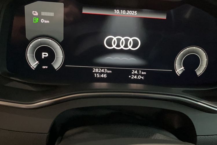 Used Audi A6L New Energy 2020 55 TFSI e quattro Odometer Close Up