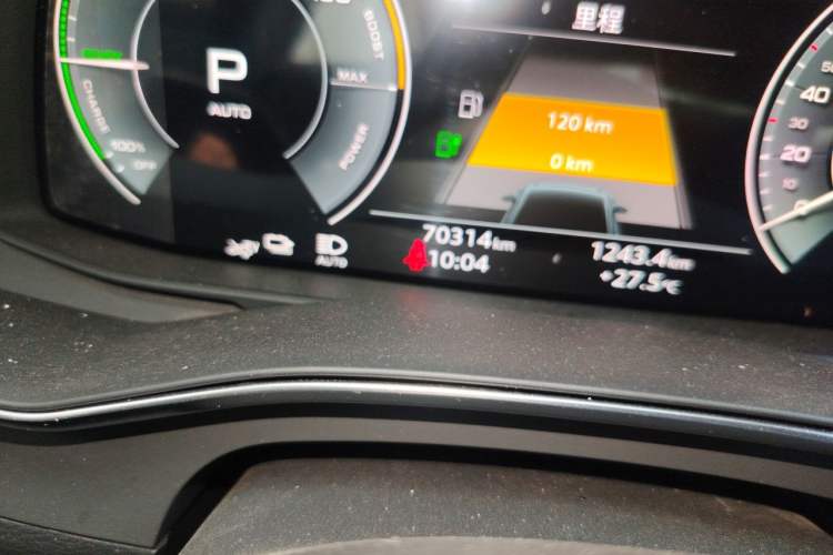 Used Audi A6L New Energy 2020 55 TFSI e quattro Odometer Close Up