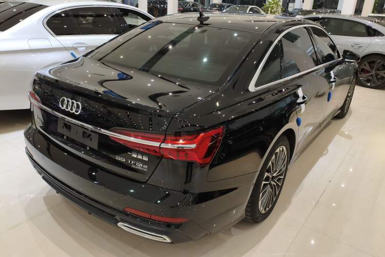 Used Audi A6L New Energy 2020 55 TFSI e quattro Rear Right 45 Deg