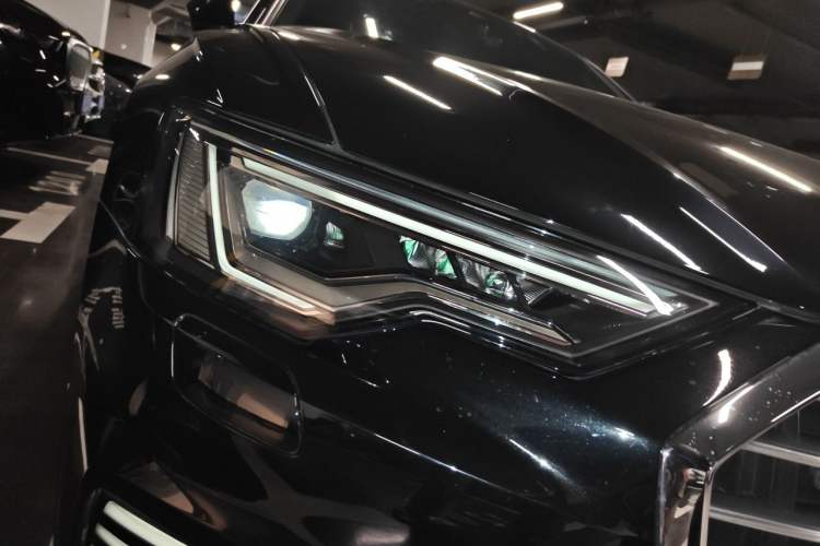 Used Audi A6L New Energy 2020 55 TFSI e quattro Right Front Headlight