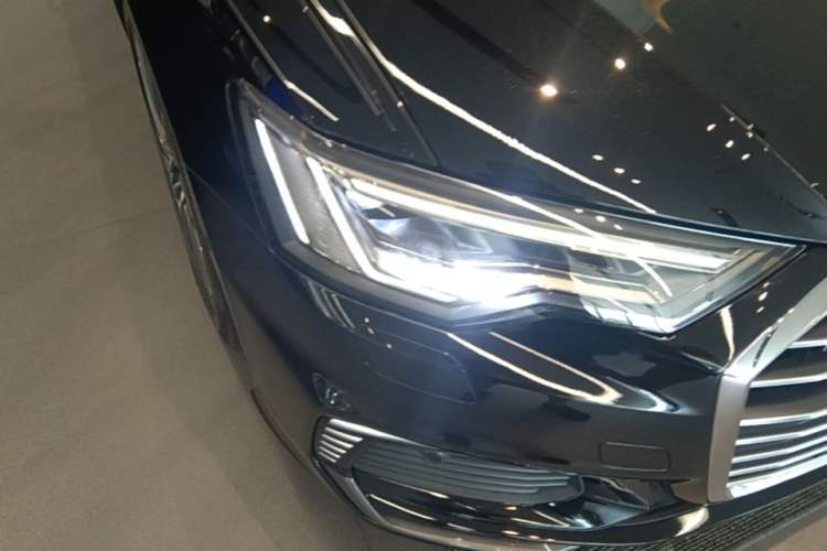 Used Audi A6L New Energy 2020 55 TFSI e quattro Right Front Headlight