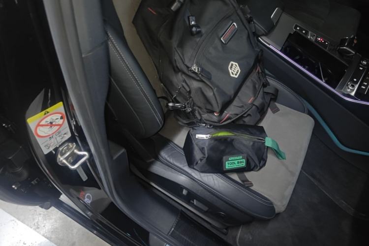 Used Audi A6L New Energy 2020 55 TFSI e quattro Right Front Seat