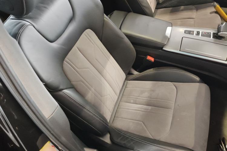 Used Audi A6L New Energy 2020 55 TFSI e quattro Right Front Seat