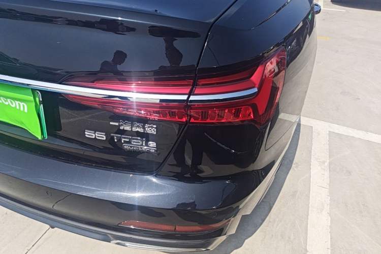 Used Audi A6L New Energy 2020 55 TFSI e quattro Right Rear Taillight