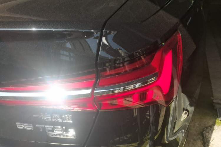 Used Audi A6L New Energy 2020 55 TFSI e quattro Right Rear Taillight