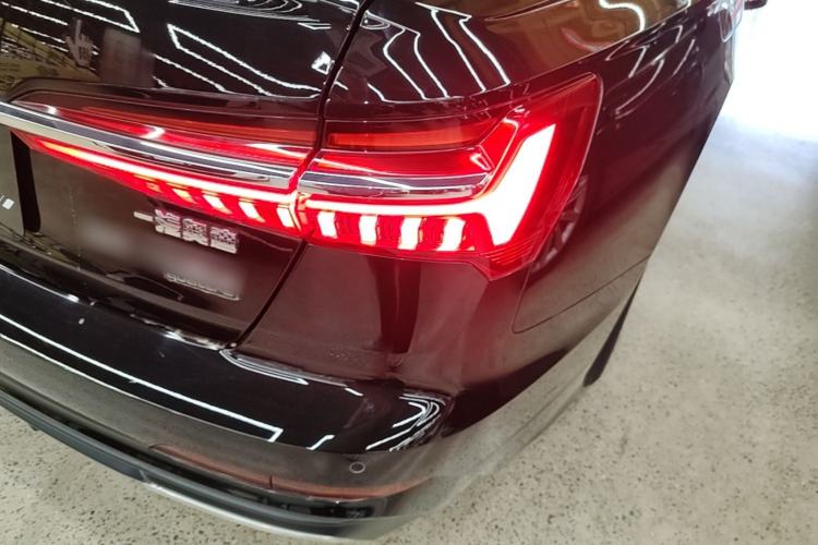 Used Audi A6L New Energy 2020 55 TFSI e quattro Right Rear Taillight
