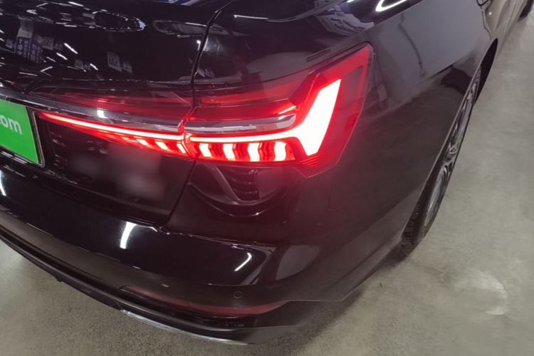 Used Audi A6L New Energy 2020 55 TFSI e quattro Right Rear Taillight