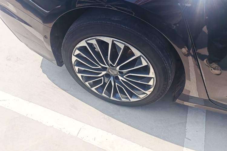 Used Audi A6L New Energy 2020 55 TFSI e quattro Right Rear Wheel Hub