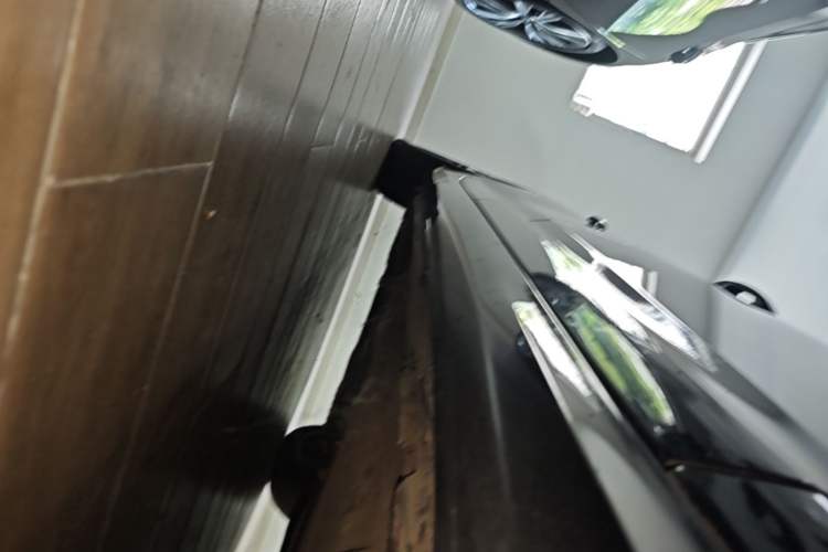 Used Audi A6L New Energy 2020 55 TFSI e quattro Right Side Sill