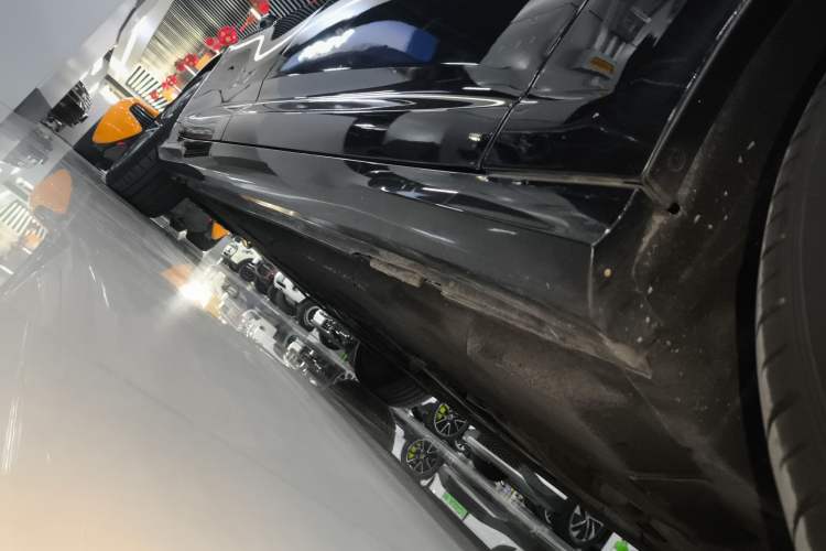 Used Audi A6L New Energy 2020 55 TFSI e quattro Right Side Sill