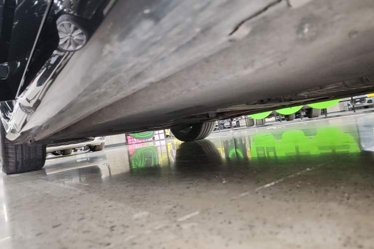 Used Audi A6L New Energy 2020 55 TFSI e quattro Right Side Sill