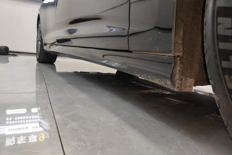Used Audi A6L New Energy 2020 55 TFSI e quattro Right Side Sill