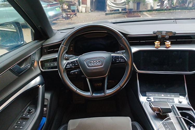 Used Audi A6L New Energy 2020 55 TFSI e quattro Steering Wheel