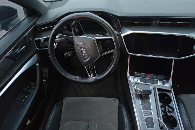 Used Audi A6L New Energy 2020 55 TFSI e quattro Steering Wheel