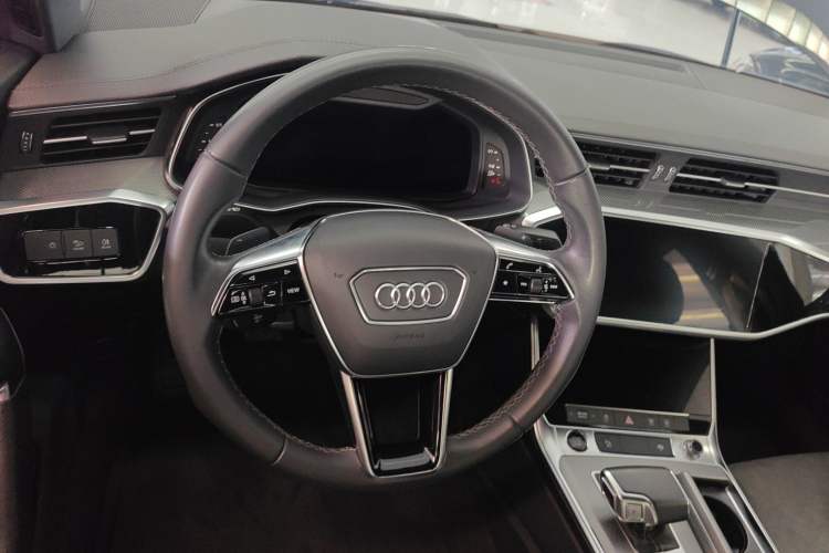Used Audi A6L New Energy 2020 55 TFSI e quattro Steering Wheel