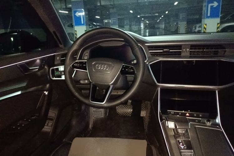 Used Audi A6L New Energy 2020 55 TFSI e quattro Steering Wheel