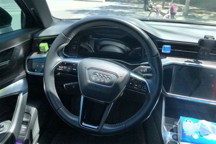Used Audi A6L New Energy 2020 55 TFSI e quattro Steering Wheel