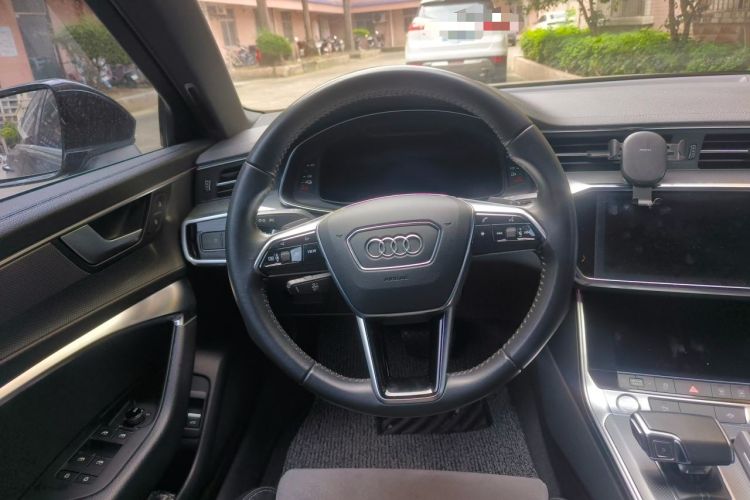 Used Audi A6L New Energy 2020 55 TFSI e quattro Steering Wheel
