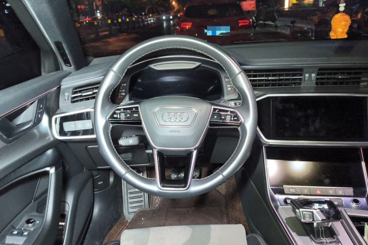 Used Audi A6L New Energy 2020 55 TFSI e quattro Steering Wheel