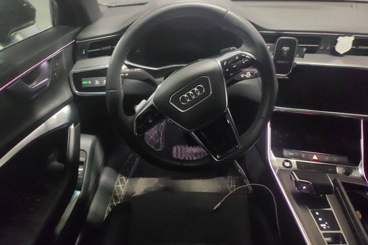 Used Audi A6L New Energy 2020 55 TFSI e quattro Steering Wheel
