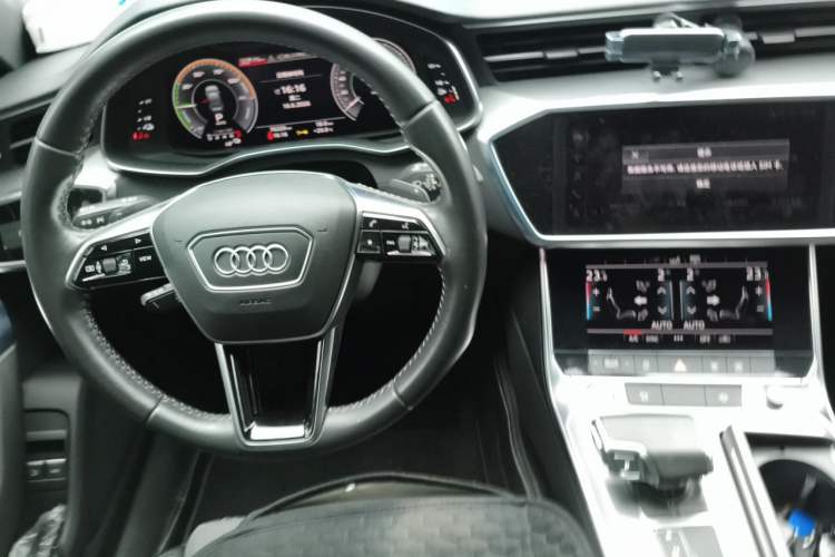 Used Audi A6L New Energy 2020 55 TFSI e quattro Steering Wheel