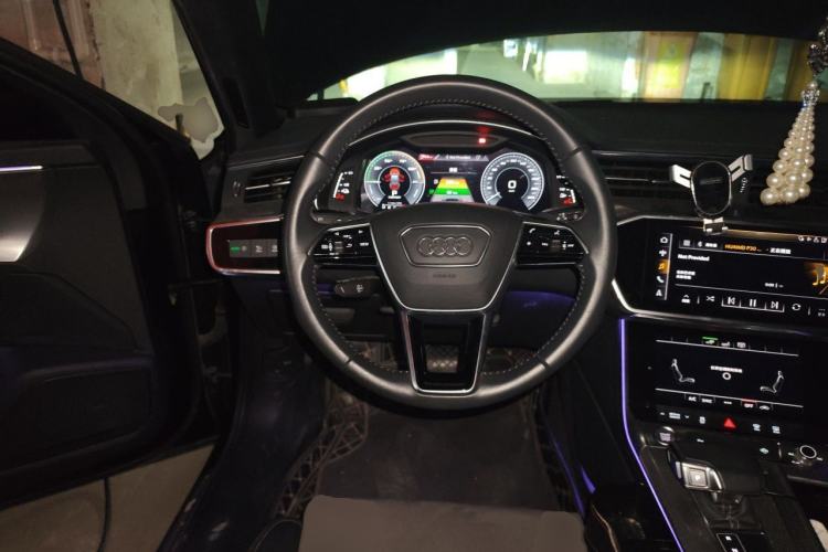 Used Audi A6L New Energy 2020 55 TFSI e quattro Steering Wheel