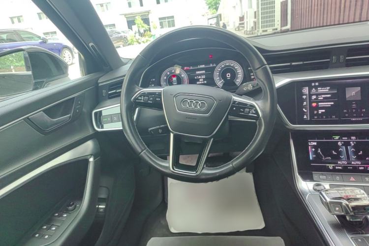 Used Audi A6L New Energy 2020 55 TFSI e quattro Steering Wheel