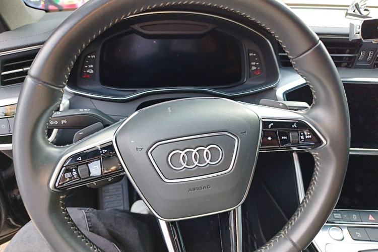 Used Audi A6L New Energy 2020 55 TFSI e quattro Steering Wheel