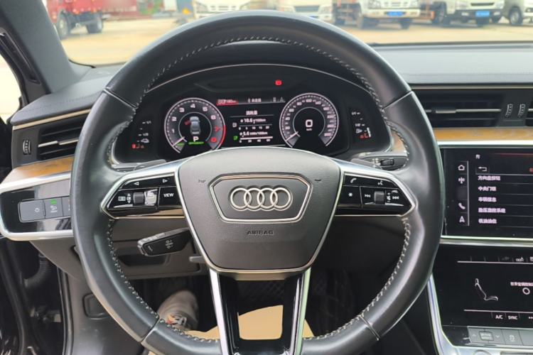 Used Audi A6L New Energy 2020 55 TFSI e quattro Steering Wheel