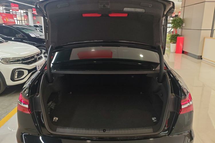 Used Audi A6L New Energy 2020 55 TFSI e quattro Trunk