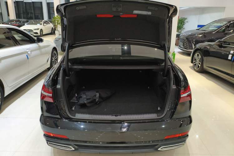 Used Audi A6L New Energy 2020 55 TFSI e quattro Trunk