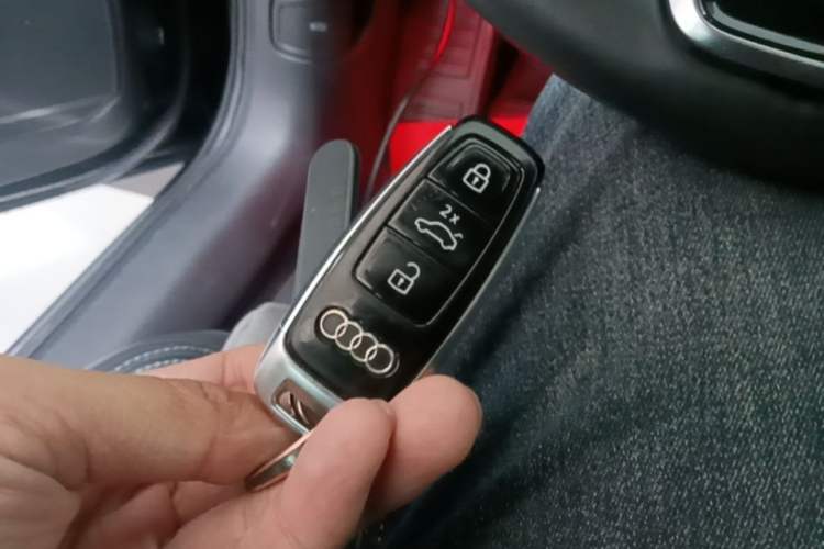 Used Audi A6L New Energy 2020 55 TFSI e quattro Vehicle Key