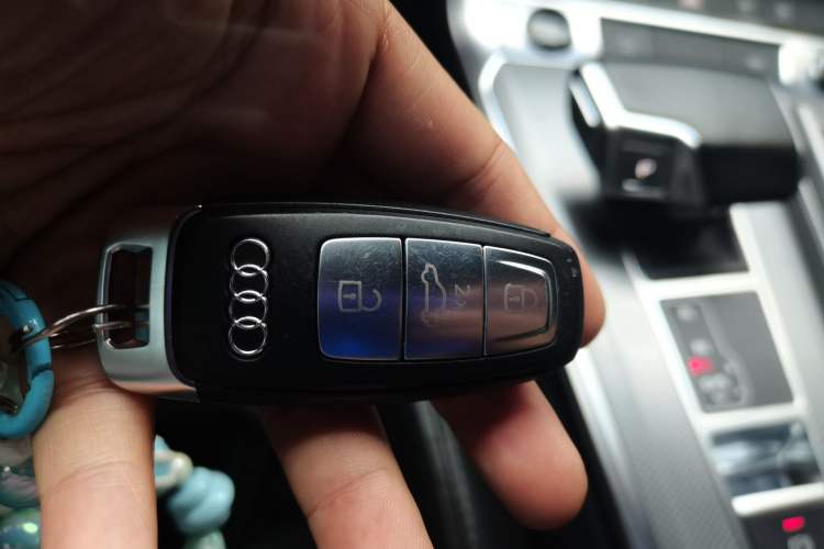 Used Audi A6L New Energy 2020 55 TFSI e quattro Vehicle Key