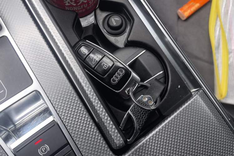 Used Audi A6L New Energy 2020 55 TFSI e quattro Vehicle Key