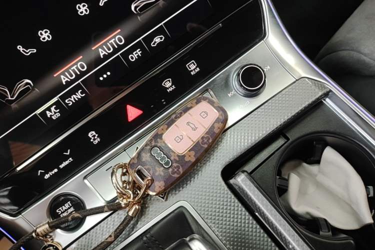 Used Audi A6L New Energy 2020 55 TFSI e quattro Vehicle Key