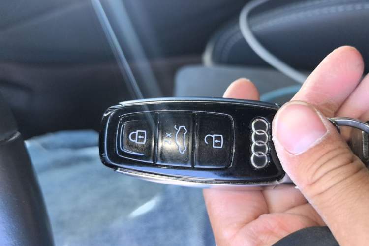 Used Audi A6L New Energy 2020 55 TFSI e quattro Vehicle Key
