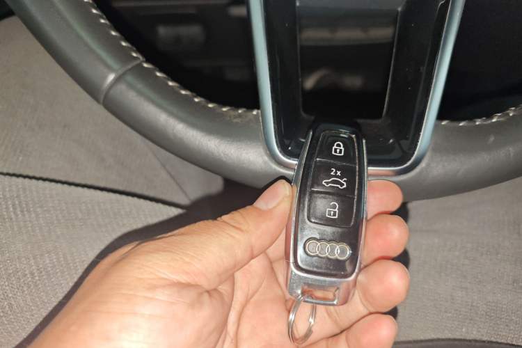 Used Audi A6L New Energy 2020 55 TFSI e quattro Vehicle Key