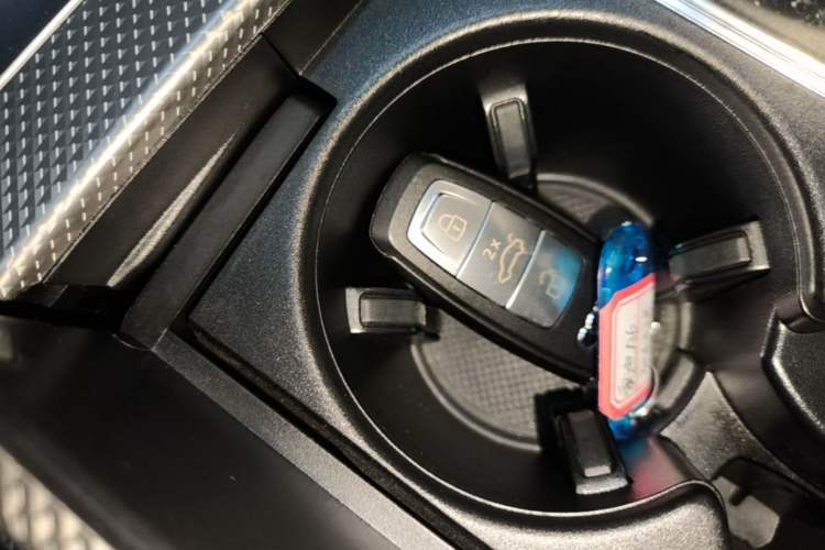 Used Audi A6L New Energy 2020 55 TFSI e quattro Vehicle Key