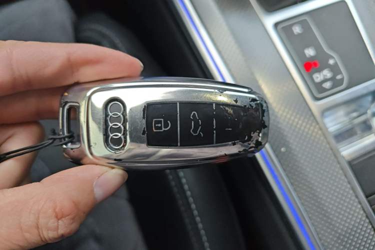 Used Audi A6L New Energy 2020 55 TFSI e quattro Vehicle Key