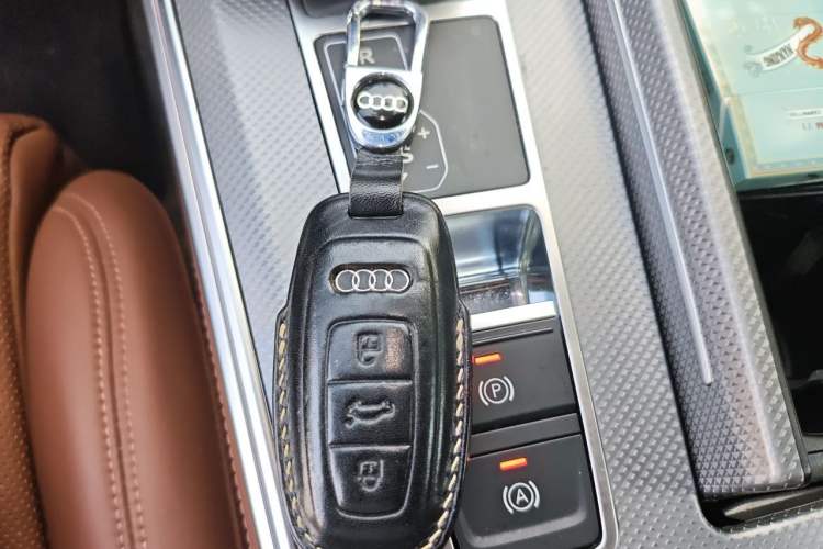 Used Audi A6L New Energy 2020 55 TFSI e quattro Vehicle Key