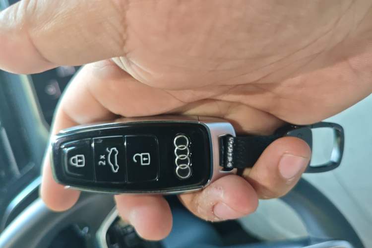 Used Audi A6L New Energy 2020 55 TFSI e quattro Vehicle Key