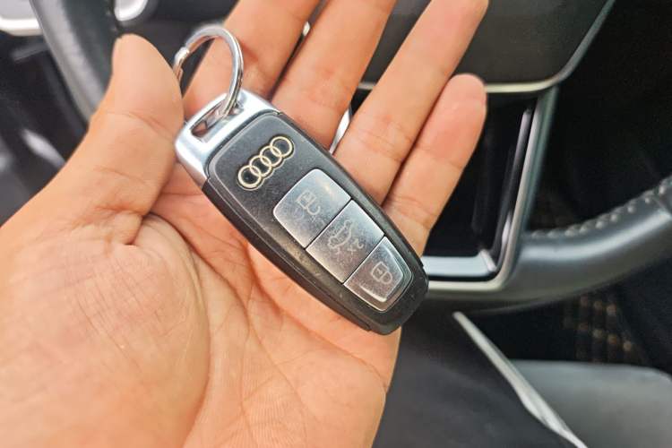 Used Audi A6L New Energy 2020 55 TFSI e quattro Vehicle Key