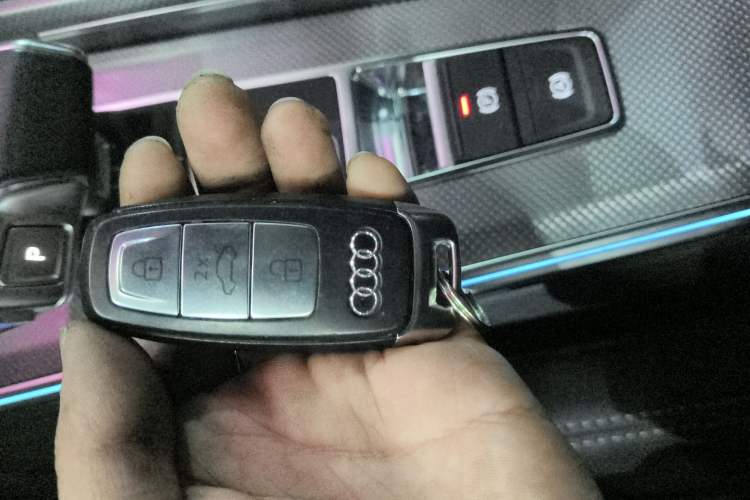 Used Audi A6L New Energy 2020 55 TFSI e quattro Vehicle Key