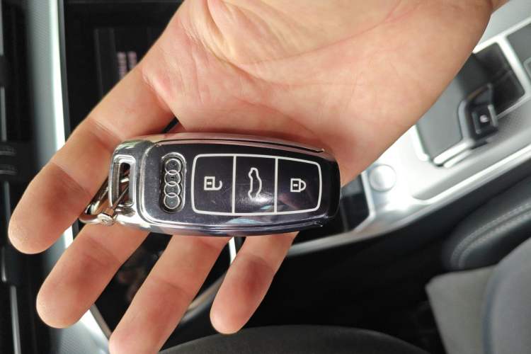 Used Audi A6L New Energy 2020 55 TFSI e quattro Vehicle Key